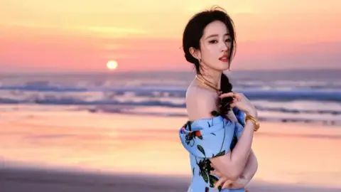 女教师遭杀猪盘