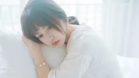 杨紫上台领奖