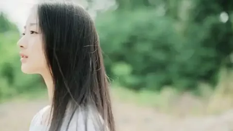 上海再现拉链式人墙