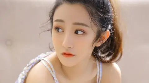 中国女博主被男球迷搭讪