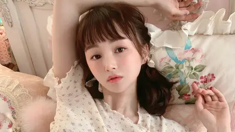 房子被洪水冲走崩溃