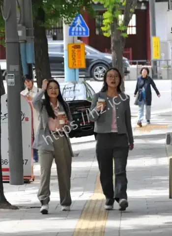 父母帮子女请假涨薪