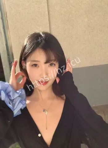 王磊把娇妻送给黑人