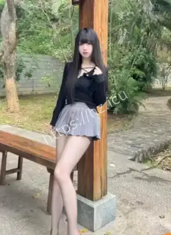 伯驹狂战五位兔女郎