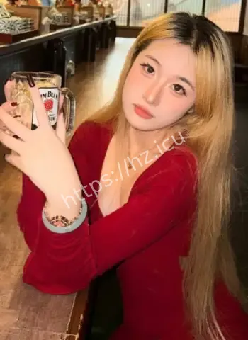 柳梦寒讨好榜一大哥