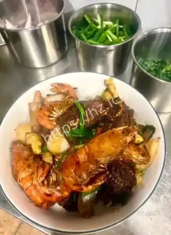 天价面店主反击网暴